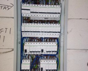 Naujas elektros skydas